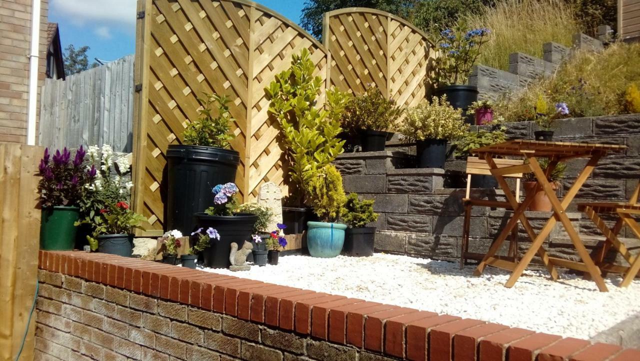 Hotel Lavender House Bridgend  Esterno foto
