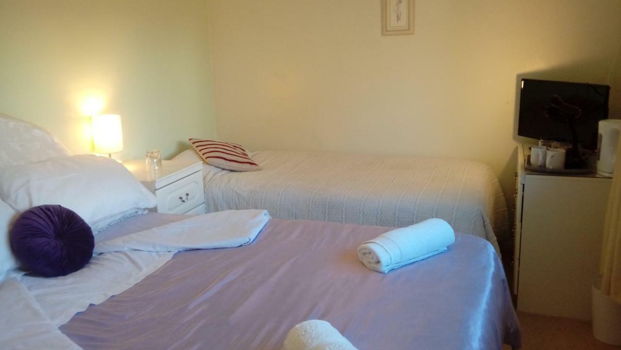 Hotel Lavender House Bridgend  Esterno foto