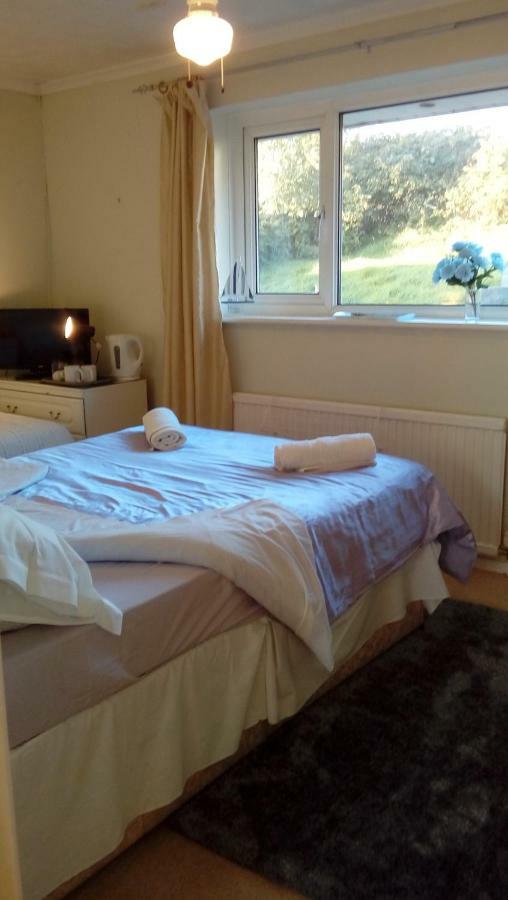Hotel Lavender House Bridgend  Esterno foto